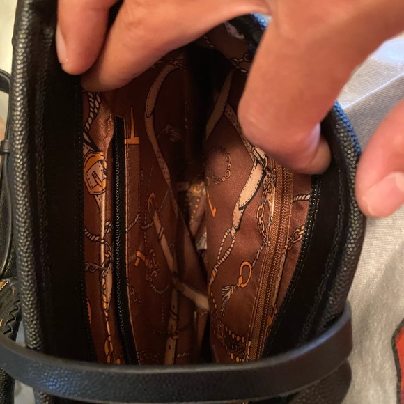 5 purse lot! - Picture 8 of 9